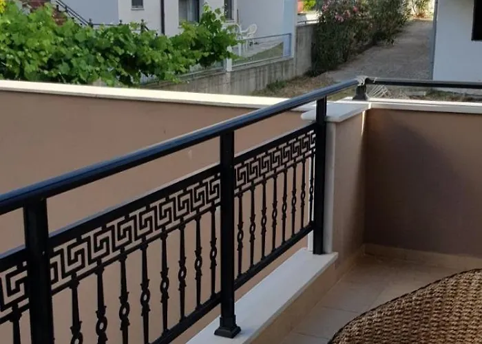 Athinas * Тасос