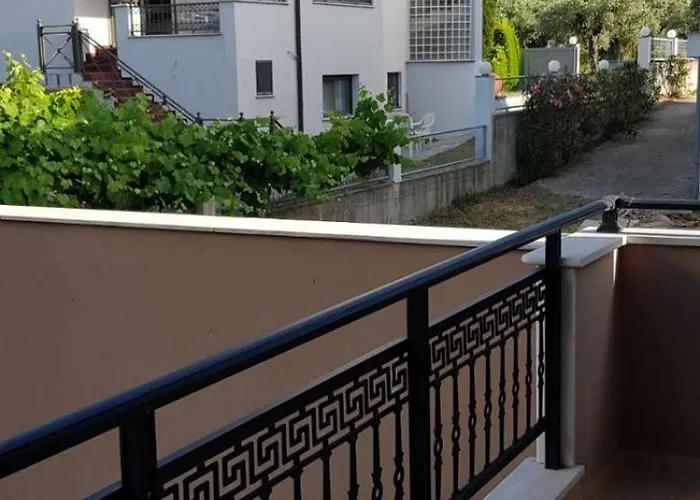 Athinas Апартаменты